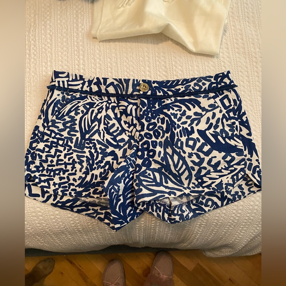 Lilly Pulitzer Shorts Navy and White